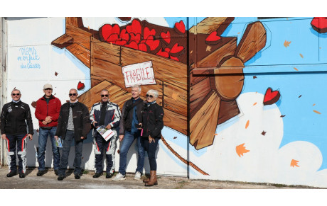 ASEAB Tourisme Moto - visite Street Art City à Lurcy Levis